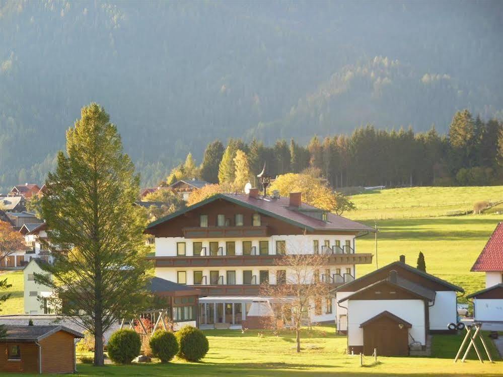 ホテル Berghof Mitterberg グレーブミング エクステリア 写真