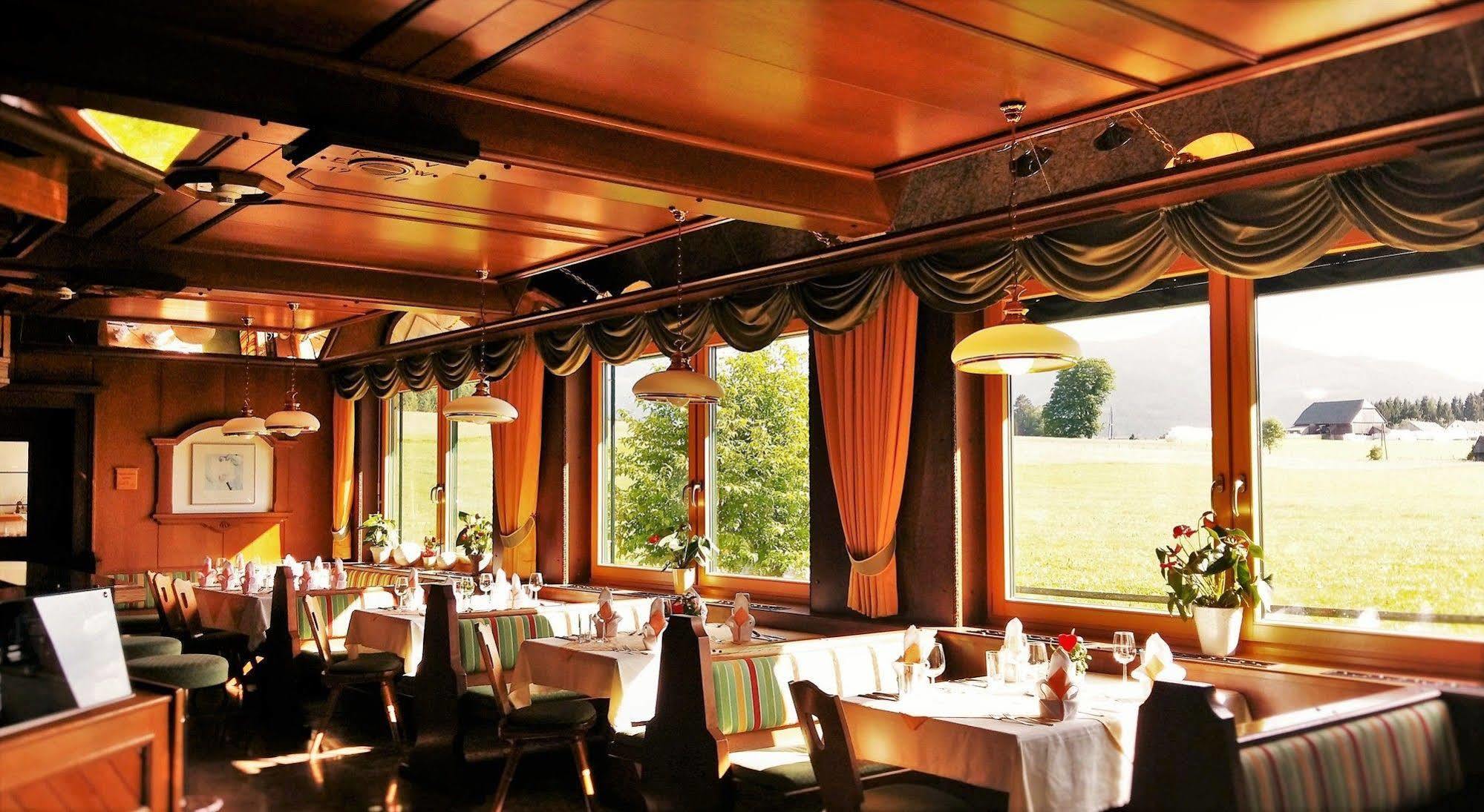 ホテル Berghof Mitterberg グレーブミング エクステリア 写真