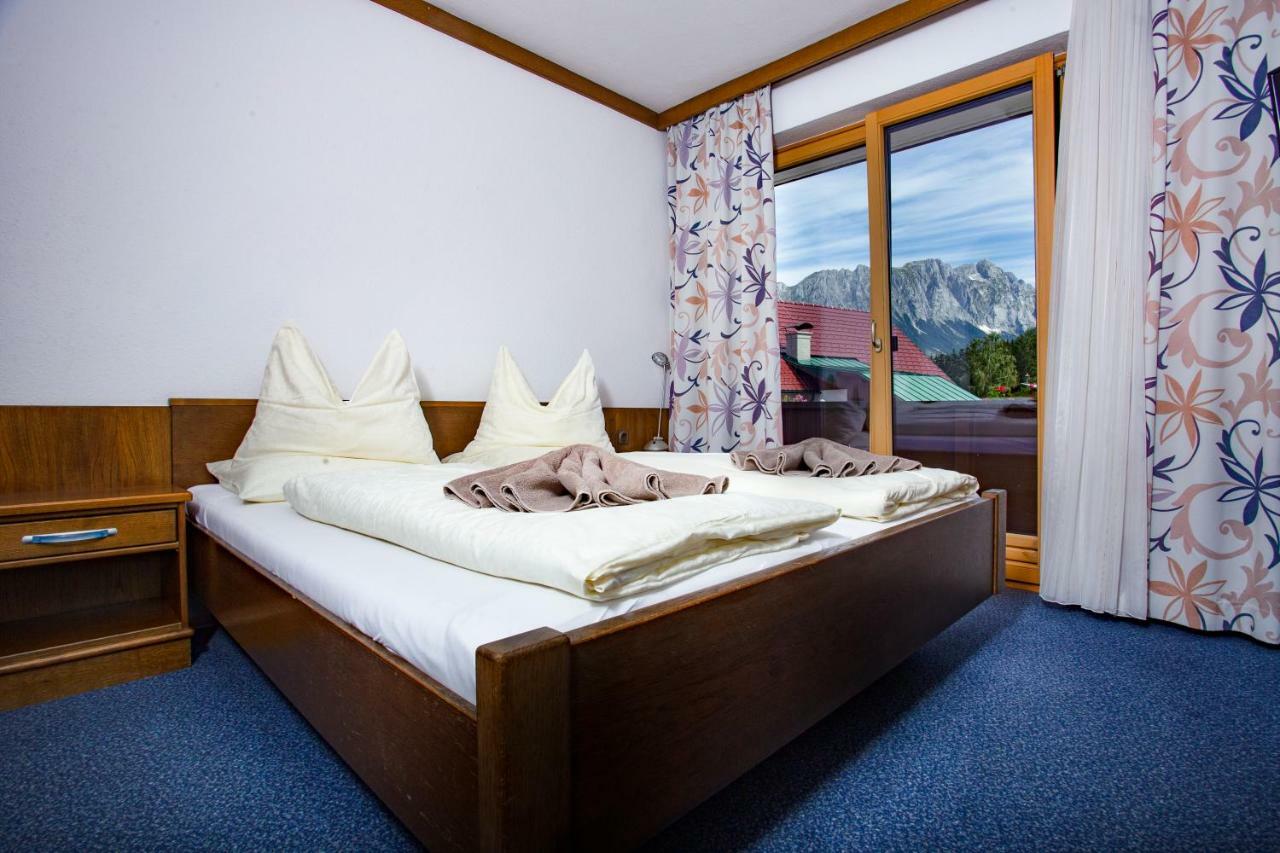 ホテル Berghof Mitterberg グレーブミング エクステリア 写真